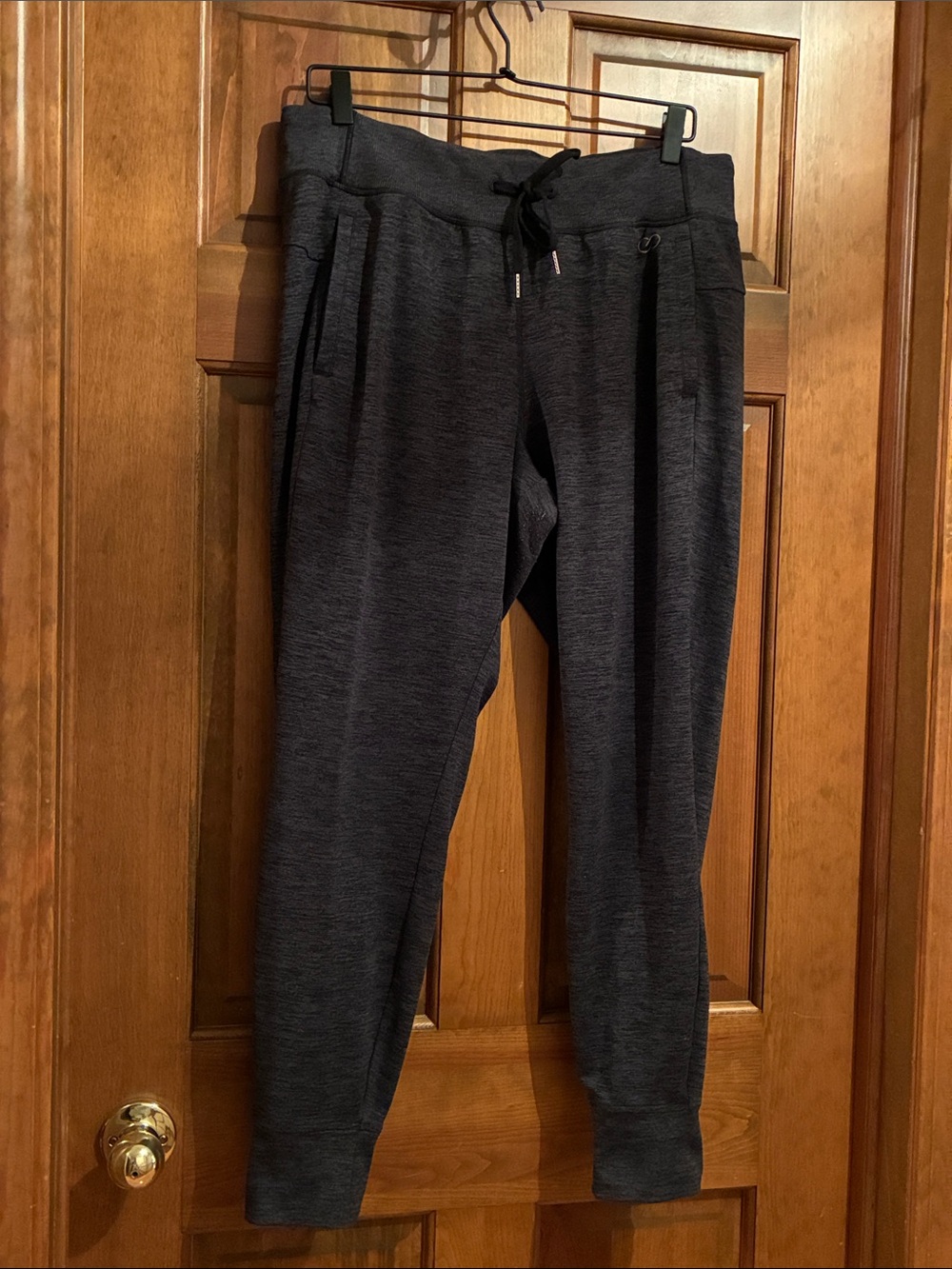 CALIA by Carrie Underwood Women’s Charcoal Heather Jogger Pants